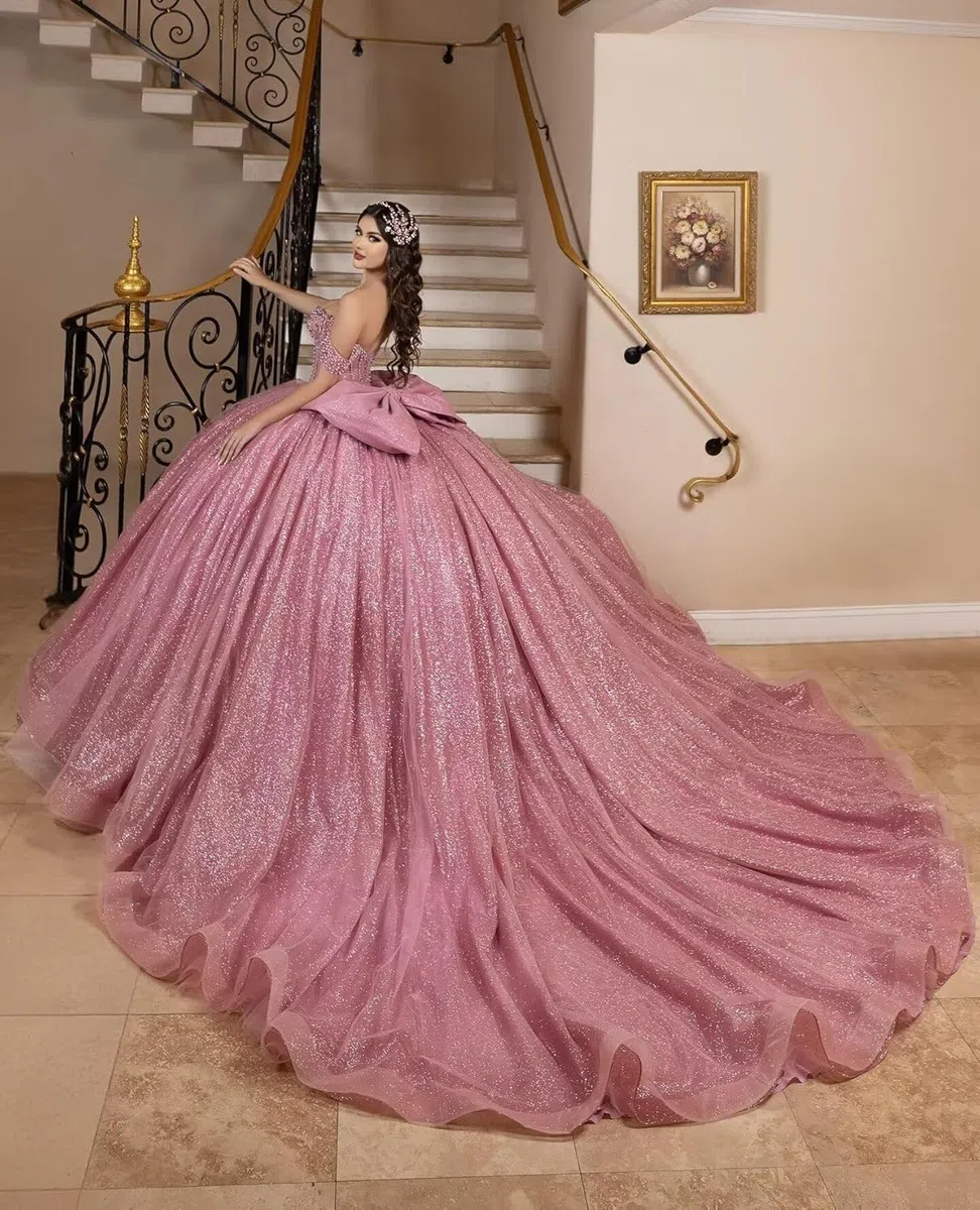 Vestidos de quinceañera con Brillo Lazo abullonados Cuentas Hombros Descubiertos Elegantes Vestidos de 16 años MT056