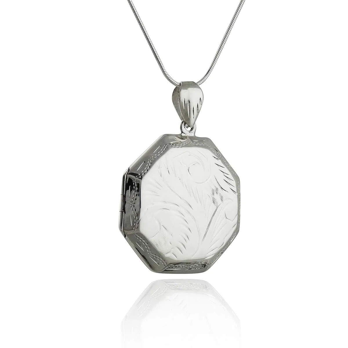 'FashionJunkie4Life Sterling Silver Locket Necklaces for Women, 18'' Cable Chain'